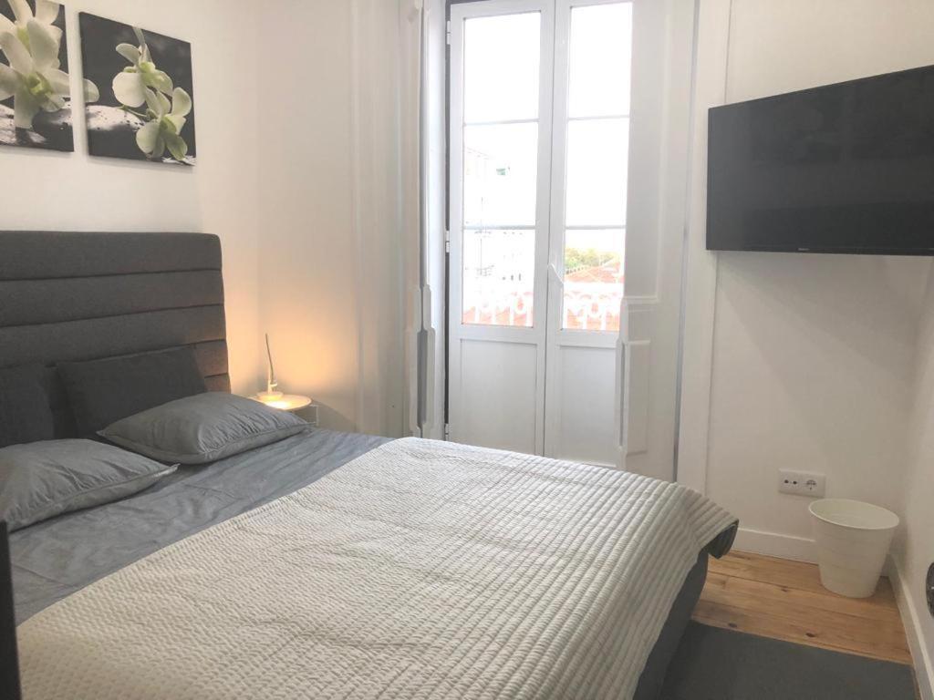 Your Home In Bairro Alto Lisbon Exterior photo